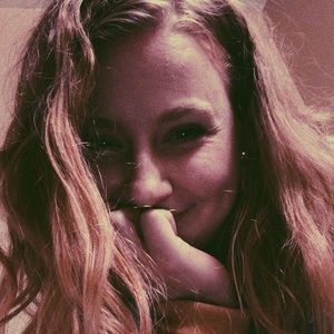 Meet your Posher, Cass